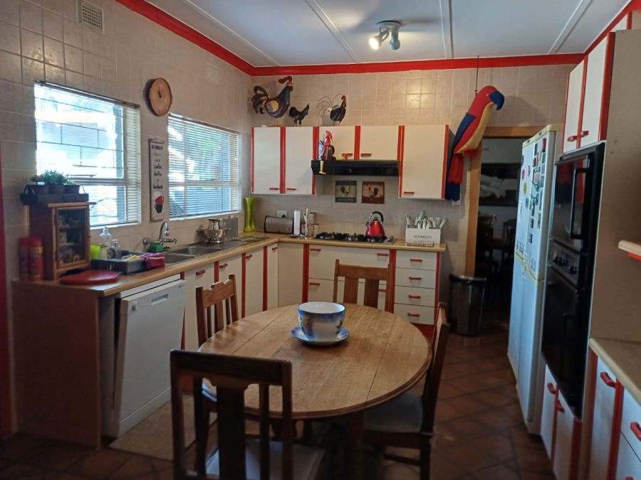 4 Bedroom Property for Sale in Lime Acres Northern Cape